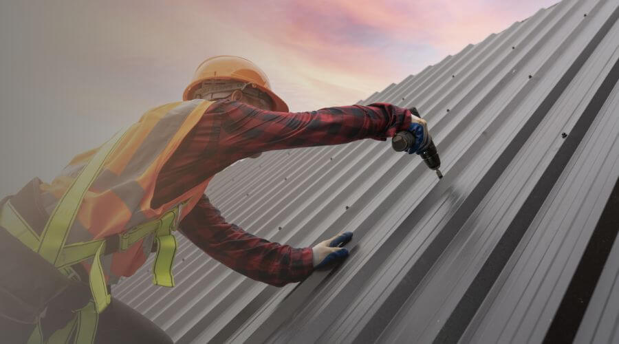 Professional residential roofers in Weldona, CO